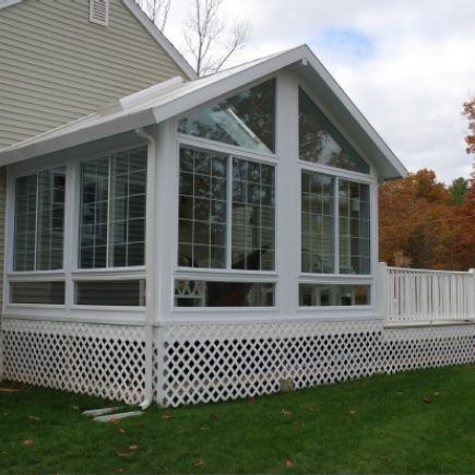 Raised patio enclosure